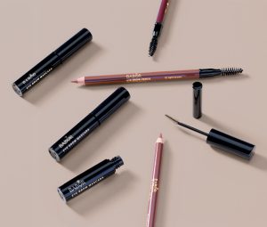Cejas, Sombras y Eyeliner